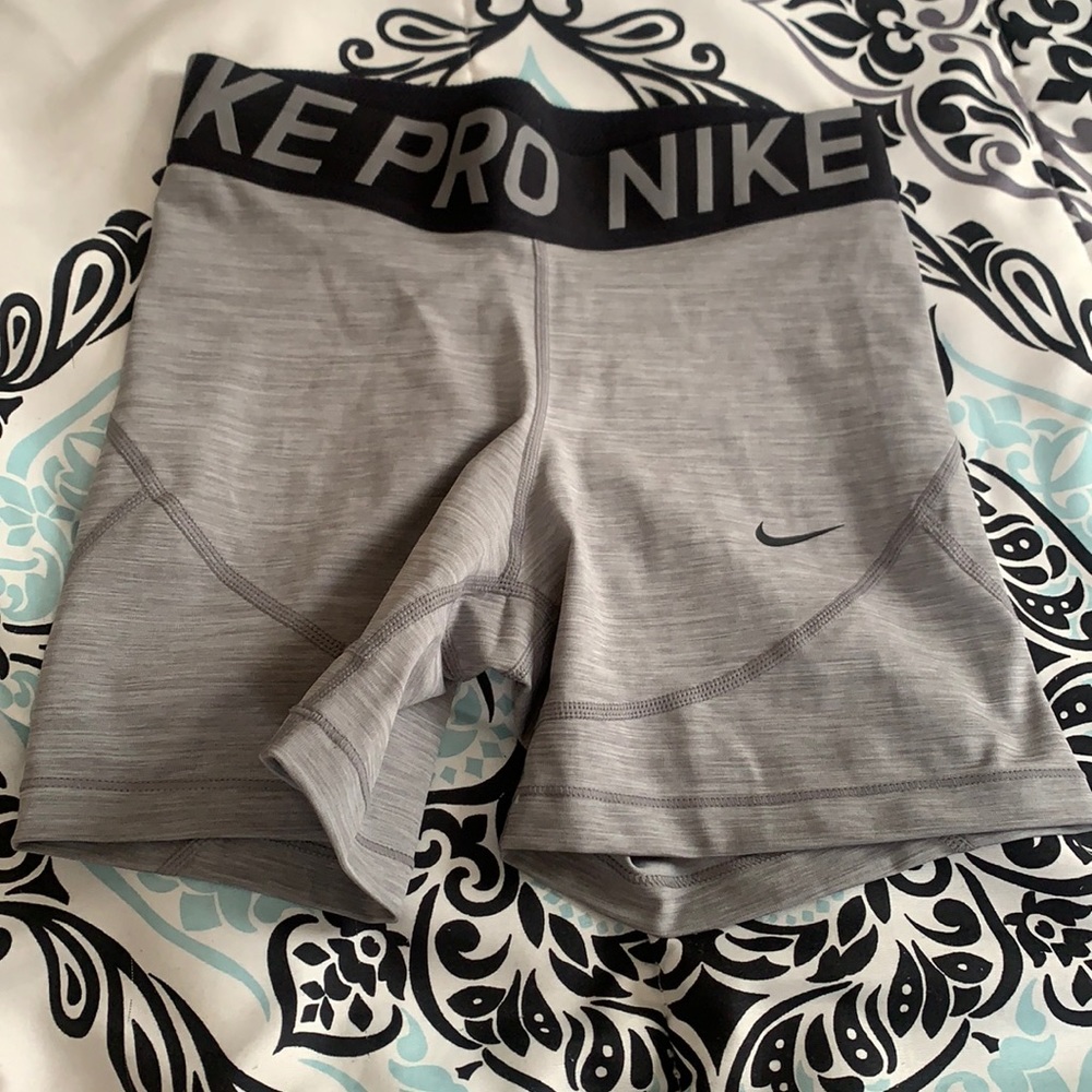 Nikes pros